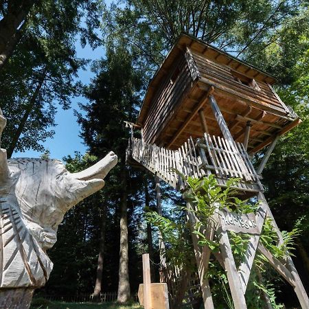 Les Cabanes De Labrousse Saint-Julien-Labrousse Esterno foto