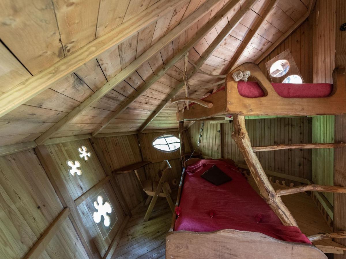 Les Cabanes De Labrousse Saint-Julien-Labrousse Esterno foto